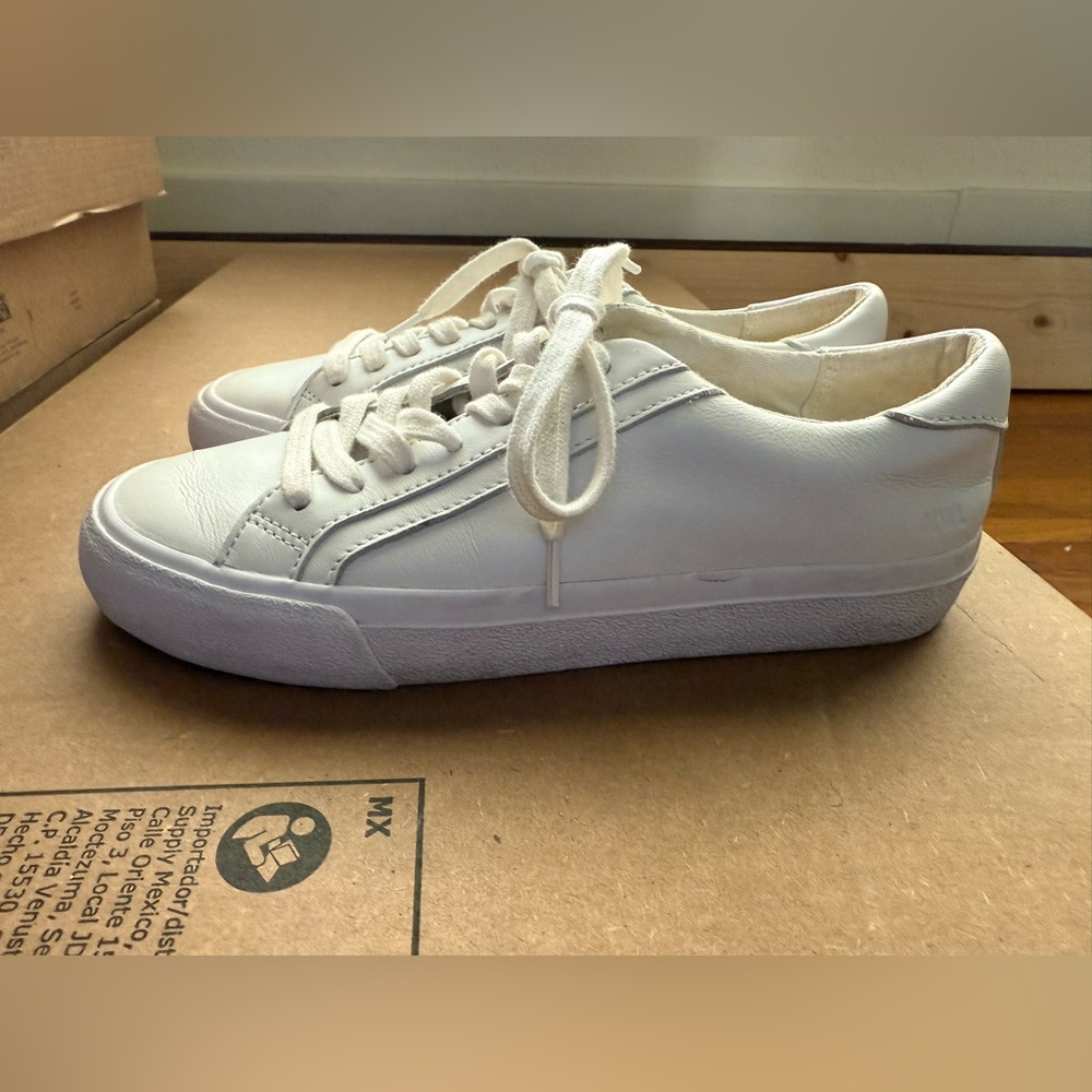 Madewell white leather low top sneakers - Picture 2 of 7